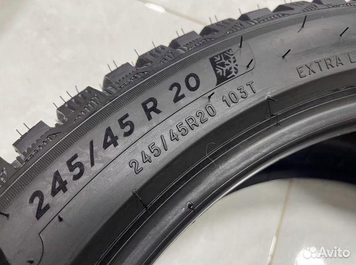 Michelin X-Ice North 4 SUV 245/45 R20 и 275/40 R20