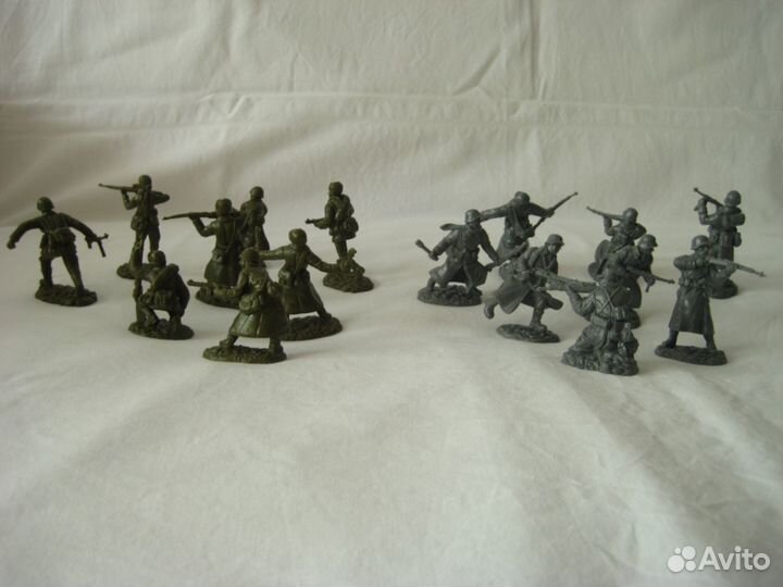 Солдатики-фигурки 