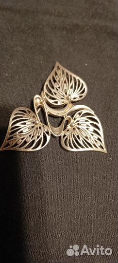 Винтажная брошь