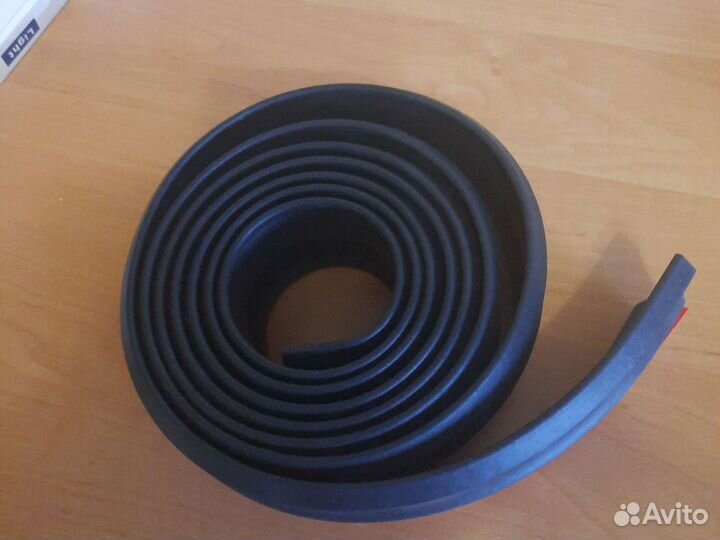 Спринтер резиновый для переднего бампера