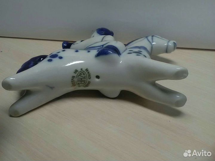 Фигурки гжель
