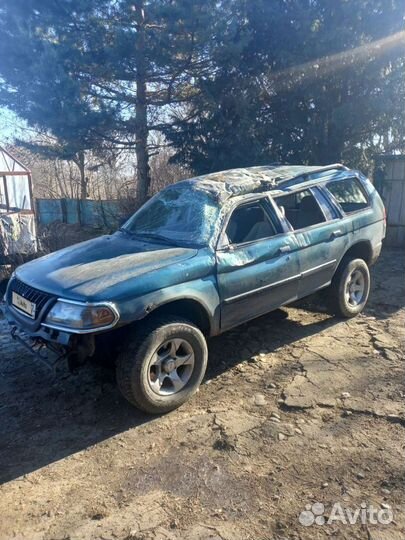 Mitsubishi Montero Sport 3.0 AT, 2003, битый, 300 000 км