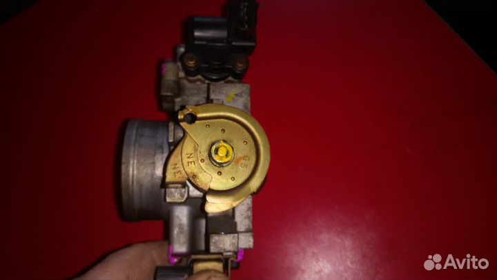 Дросельная заслонка от двигателя к20а Хонда/японец