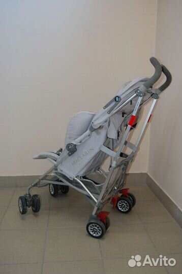 Две прогулочные коляски mclaren bmw и maclaren