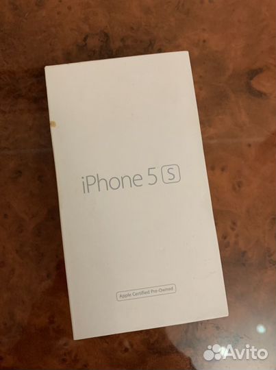 Коробка от iPhone