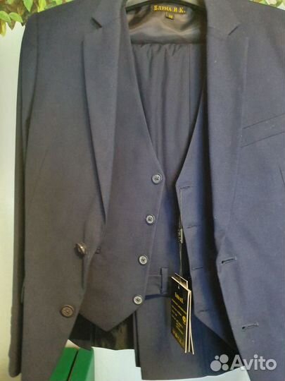 Новая. Школьная форма для мальчика Синий цв р. 146