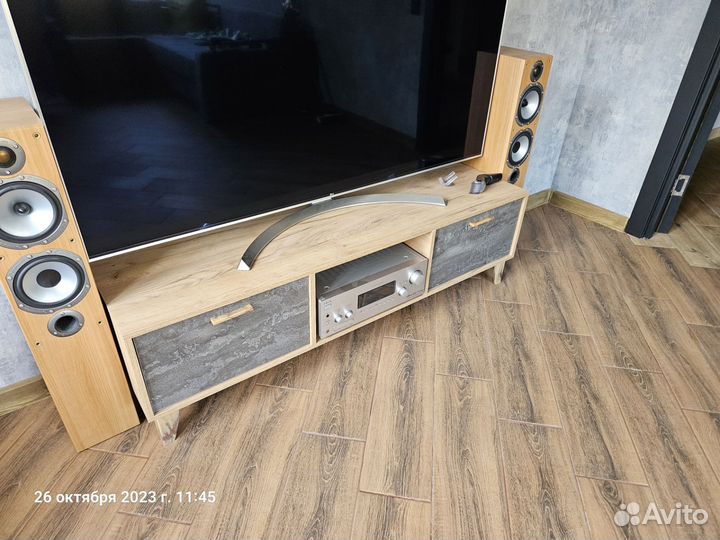 Тумба под телевизор