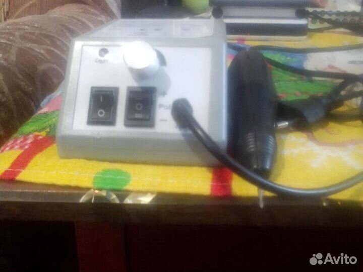 Прибор для маникюра педикюра