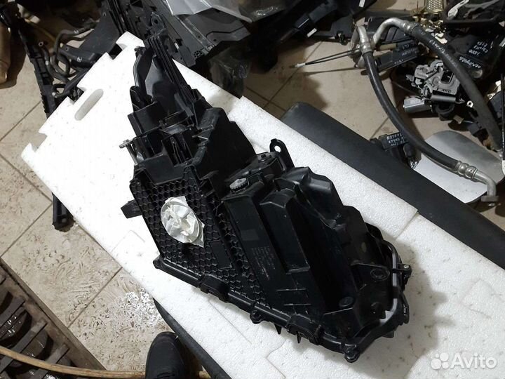 Фара левая Lexus Nx 2017