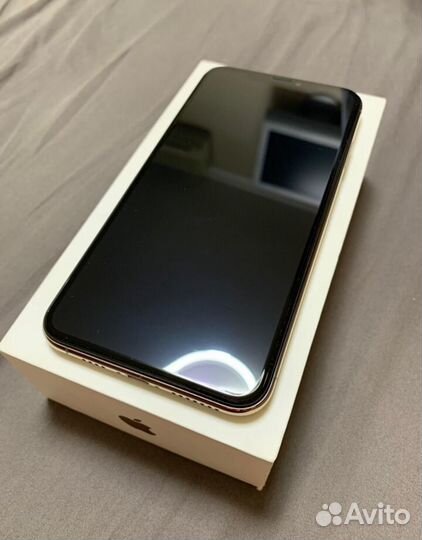 iPhone Xs Max, 64 ГБ