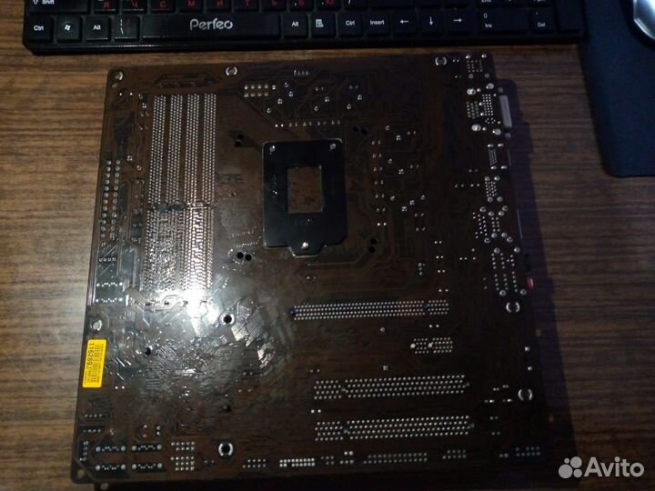 Материнская плата 1155