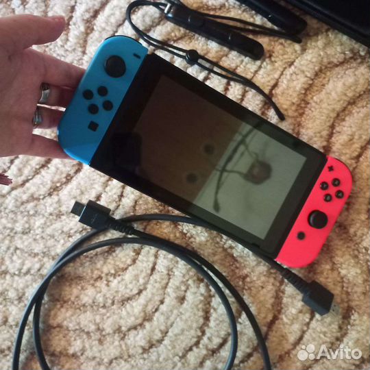 Nintendo switch rev 2 с играми