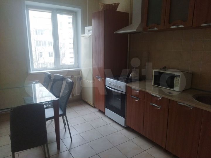 2-к. квартира, 39 м², 4/9 эт.