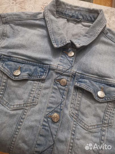 Джинсовая куртка Zara (размер S)
