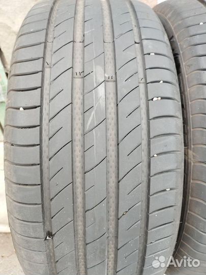 Delinte DS2 215/50 R17