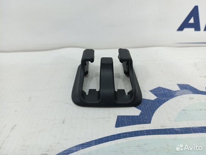 Накладка салазок сиденья Lexus Es 7 2018