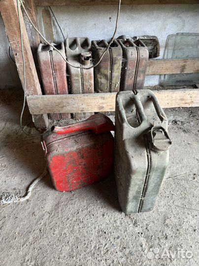 Канистра металлическая 20 л