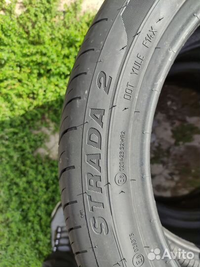 Viatti Strada 2 (V-134) 205/50 R17