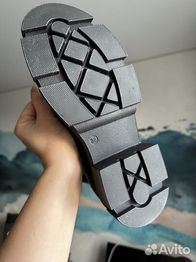 Ботинки женские высокие Clanvi