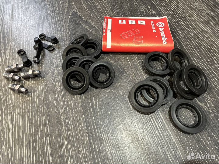 Рем комплект суппорта 8-pot RS4 RS5 RS3 R8 RS6