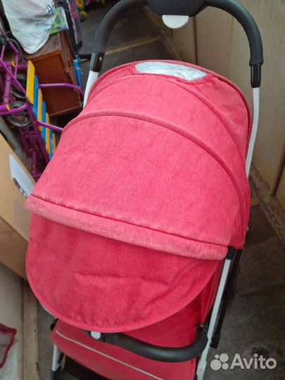 Прогулочная коляска yoya