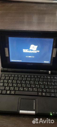 Нетбук Asus 700