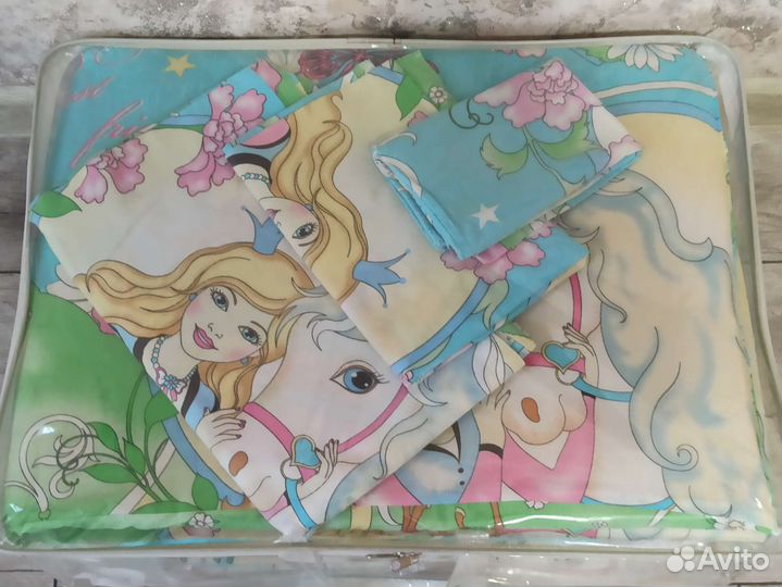 Бортики в кроватку