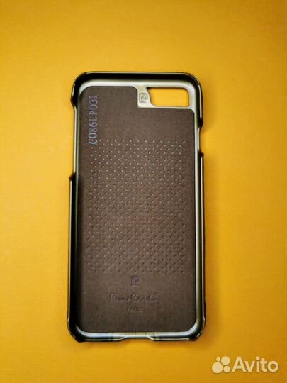 Чехол - накладка кожаная iPhone 7 Pierre Cardin