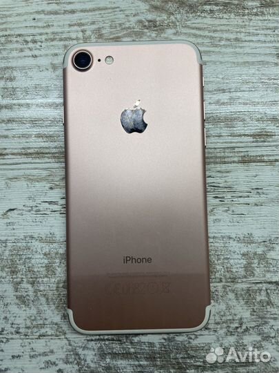 iPhone 7, 32 ГБ