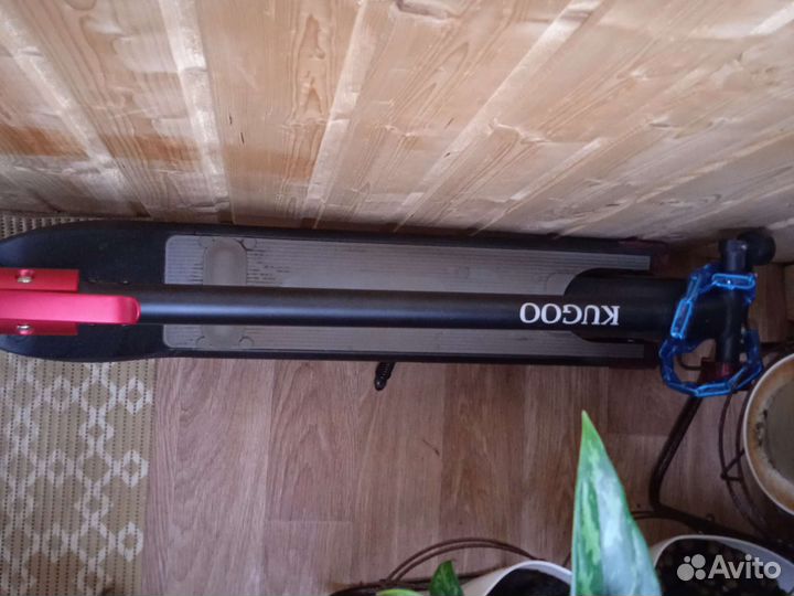 Электросамокат kugoo