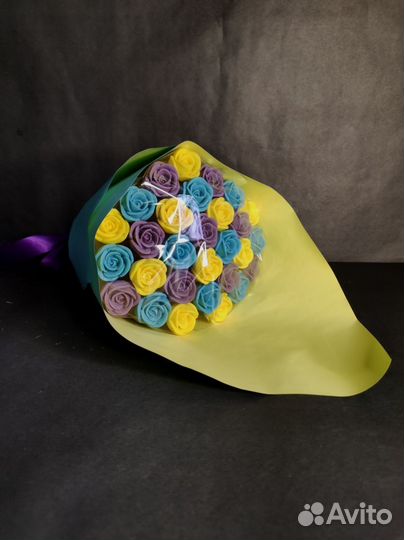 Розы из Белого Шоколада - 29 шт в Букете