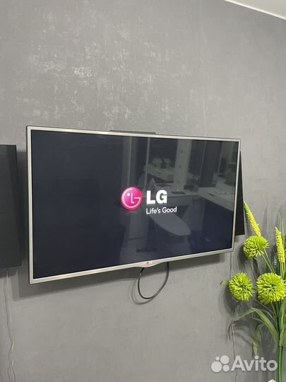 Телевизор LG 42 дюйма