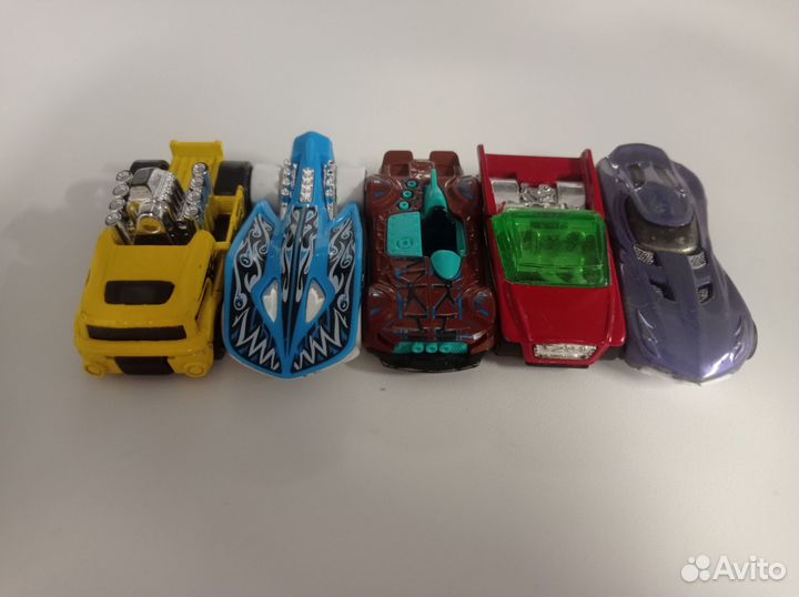 Машинки hot wheels