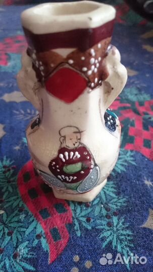 Антикварная вазочка (Китай)
