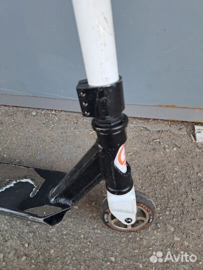 Трюковой самокат oxelo