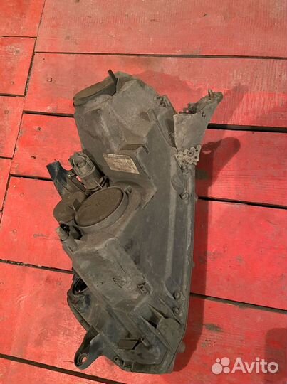 Фара правая renault logan 2