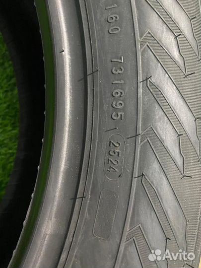 Ikon Tyres Nordman C 215/65 R16C R