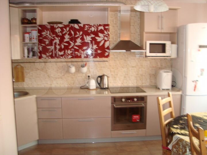 3-к. квартира, 82 м², 6/17 эт.