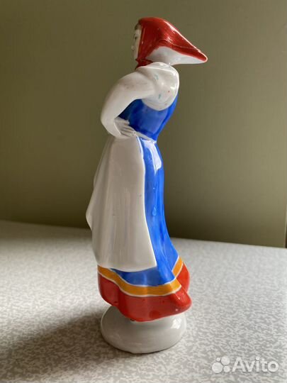 Фарфоровые статуэтки лфз 