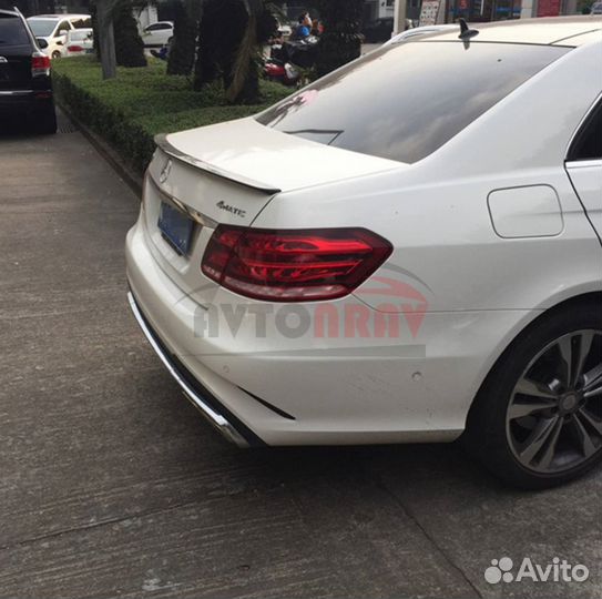 Лип-Спойлер AMG для Mercedes-Benz E-Class W212