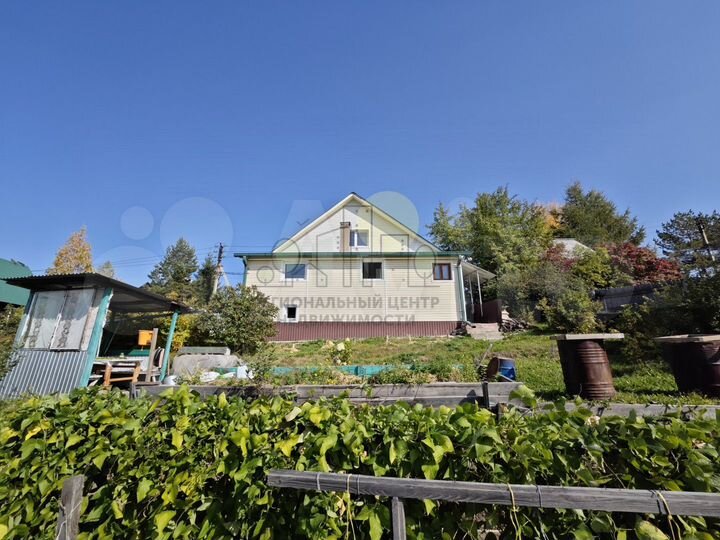 Дом 100 м² на участке 9 сот.