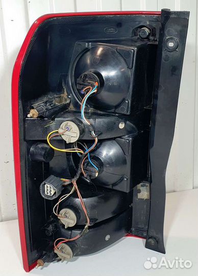 Фонарь задний правый Land Rover Discovery III