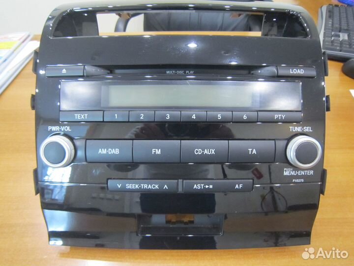 Магнитола Tayota Land Cruiser 200 оригинальная