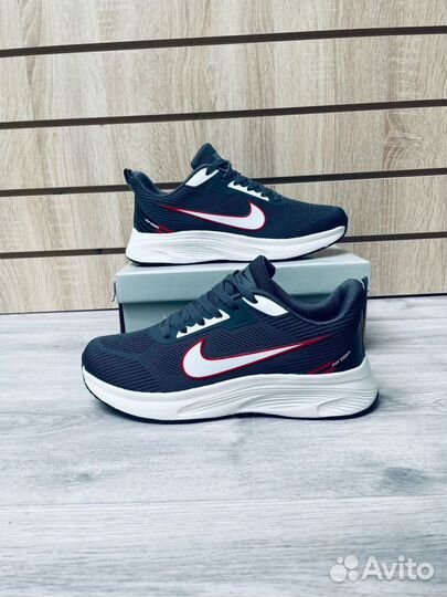 Кроссовки Nike Air Zoom