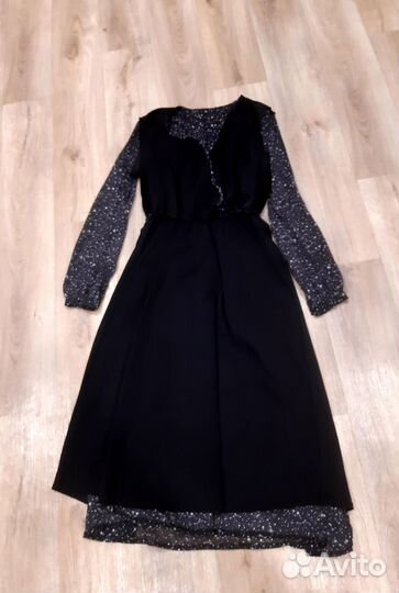 Платье женское 46 48