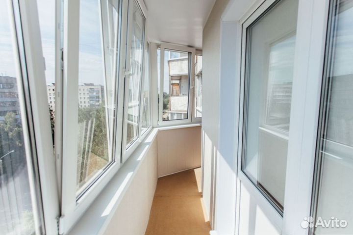 Остекление и отделка балконов