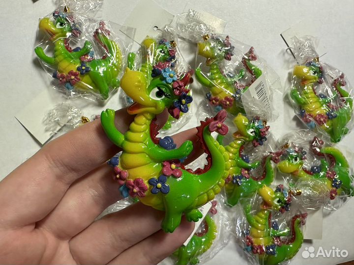 Магнит дракон сувенир символ года 2024