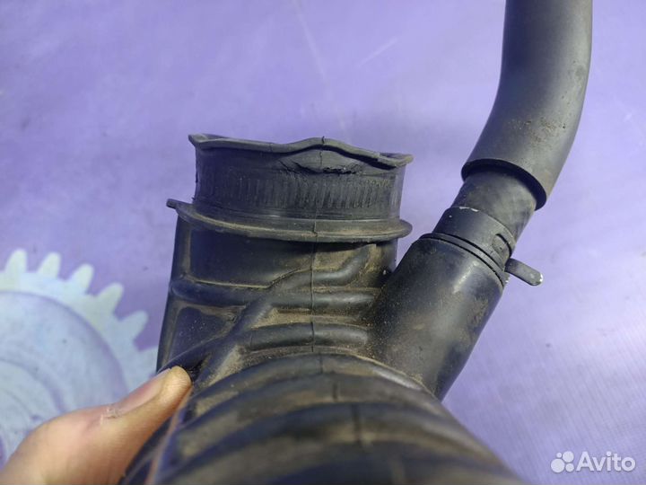 Патрубок воздушного фильтра Great Wall Hover M2