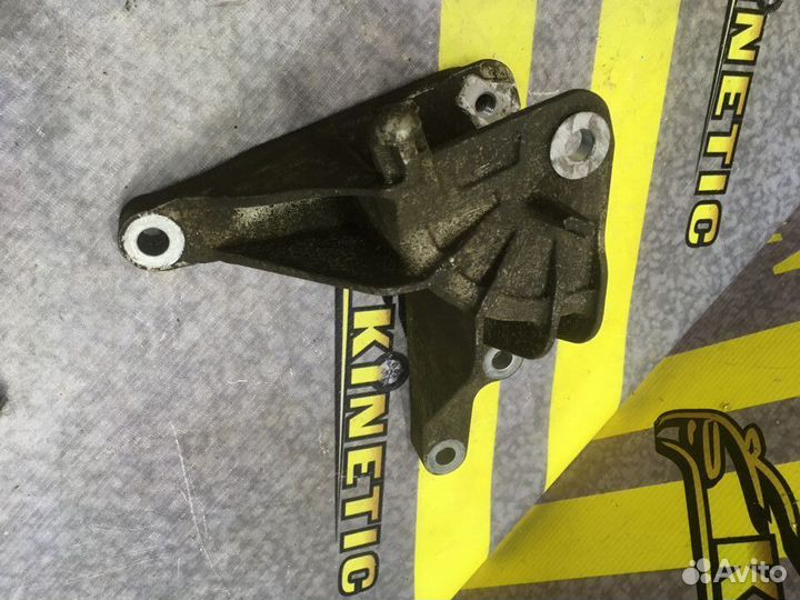 Кронштейн двигателя задний Астра Astra J Круз