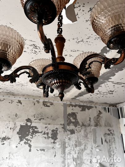 Люстра и 2 светильника, комплект